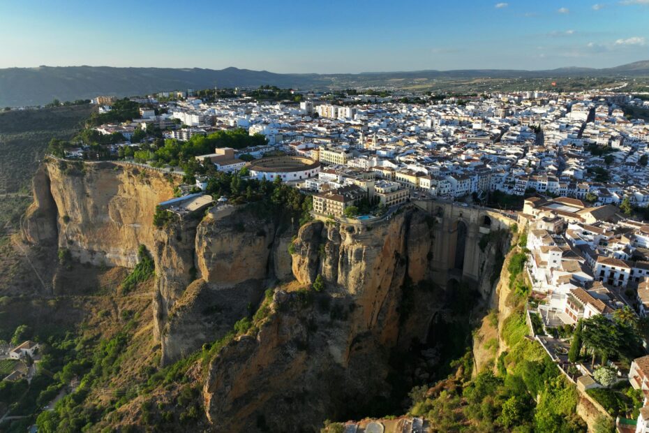 Private Full-Day Excursion to Ronda & The White Villages